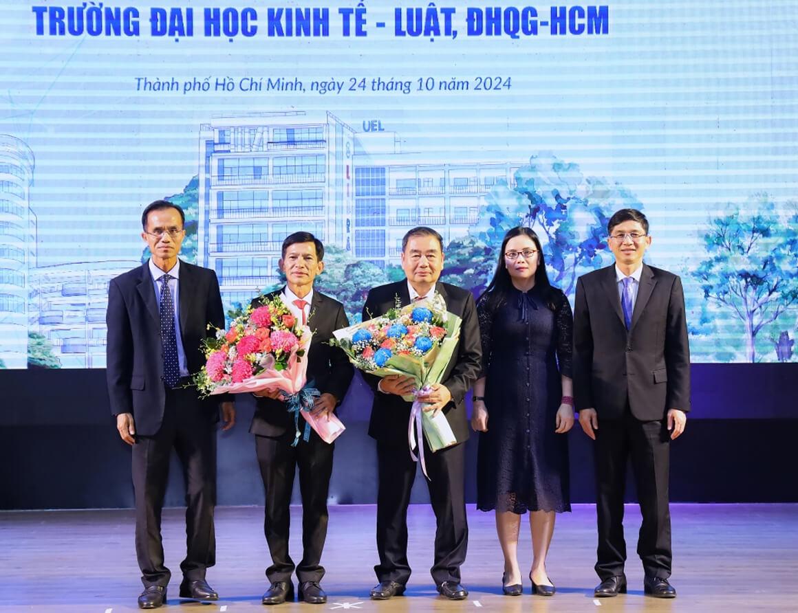 Đối tác đồng hành