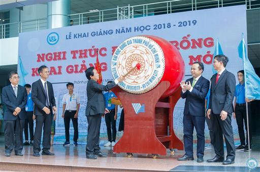 Trường Đại học Kinh tế - Luật khai giảng năm học 2018 - 2019