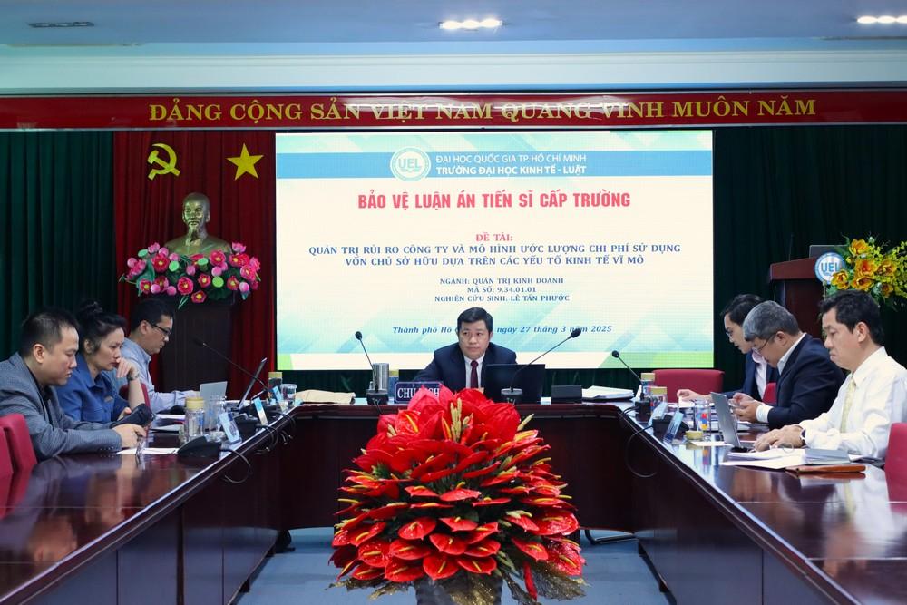 NCS Lê Tấn Phước bảo vệ thành công luận án tiến sĩ ngành Quản trị kinh doanh