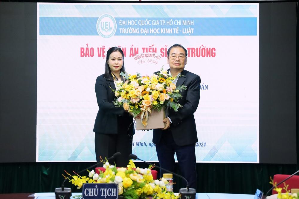 NCS Trần Thị Thu Ngân bảo vệ thành công luận án, ngành Luật Kinh tế