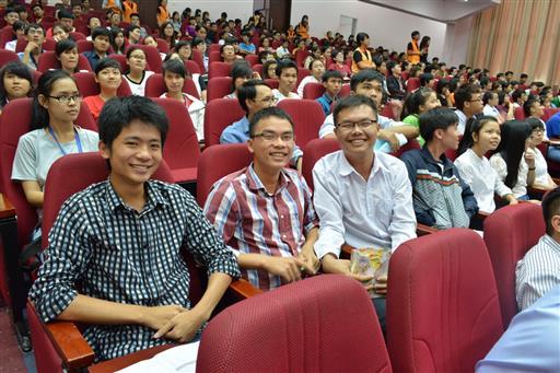 Khai mạc Sàn Giao dịch Chứng khoản ảo FESE 11