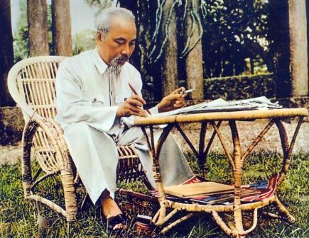 Kỷ niệm 125 năm ngày sinh Chủ tịch Hồ Chí Minh (19/5/1890 - 19/5/2015)