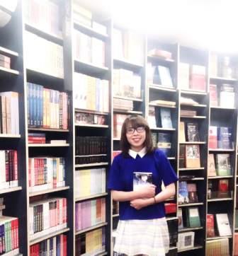 Phan Kiều Oanh - Gương mặt sinh viên tốt nghiệp song bằng loại giỏi