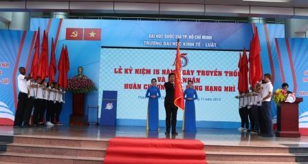 Lễ kỷ niệm 15 năm Ngày truyền thống và 5 năm Ngày thành lập UEL .