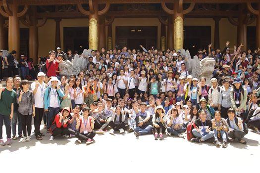 Hành trình vê nguồn của hơn 1.000 tân sinh viên Khóa 16