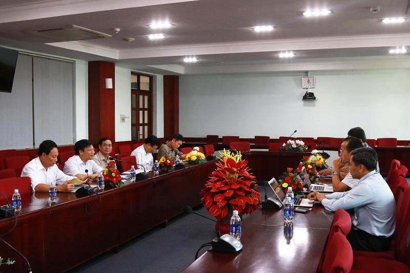 Ban Giám hiệu trường Đại học Kinh tế - Luật tiếp và làm việc với trường Đại học Thái Bình
