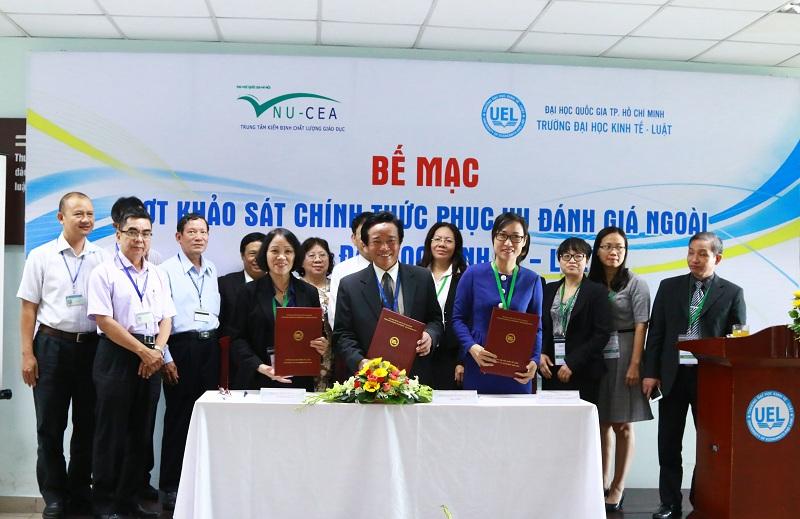 Bế mạc đợt khảo sát chính thức phục vụ đánh giá ngoài trường Đại học Kinh tế - Luật