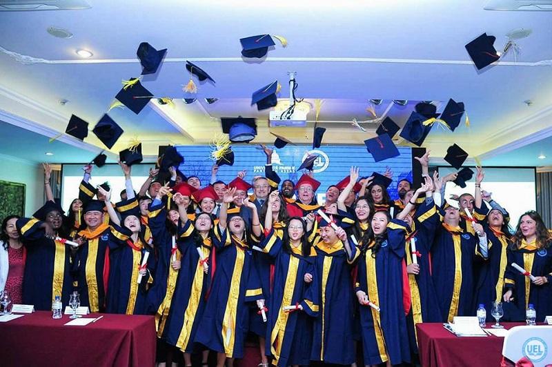 Lễ tốt nghiệp thạc sĩ Luật Kinh doanh quốc tế và khai giảng chương trình thạc sĩ Luật Dân sự & Luật Kinh doanh quốc tế