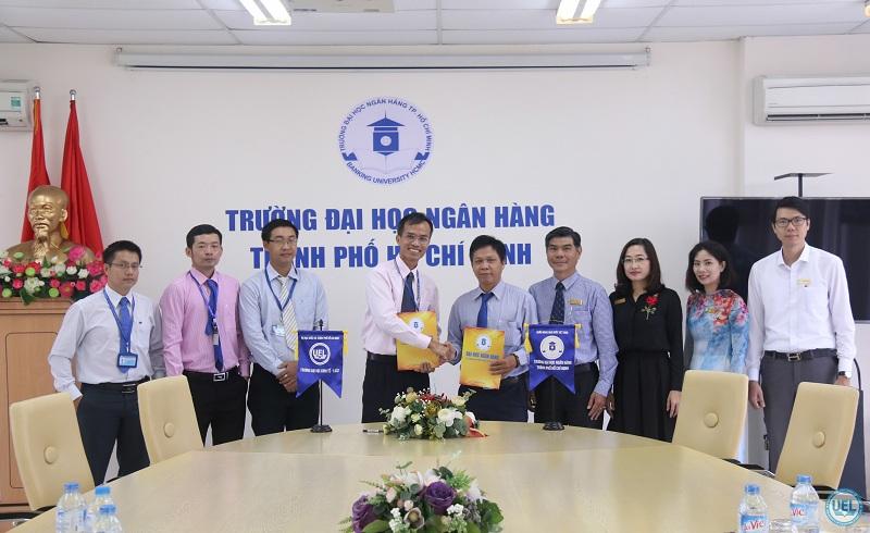 Trường Đại học Kinh tế - Luật và Trường Đại học Ngân hàng TP.HCM ký kết trao đổi, chia sẻ tài liệu thư viện