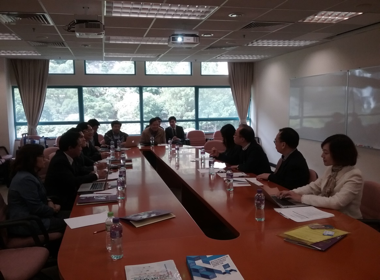 Phát triển quan hệ hợp tác nghiên cứu giữa Trường ĐH Kinh tế - Luật với các Trường ĐH ở Hong Kong và Thẩm Quyến