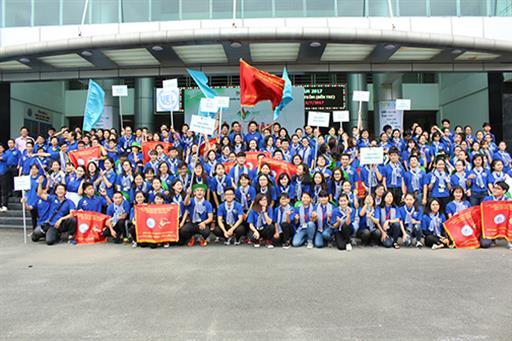 Các chiến sĩ Mùa hè xanh nhận lệnh "Xuất quân"