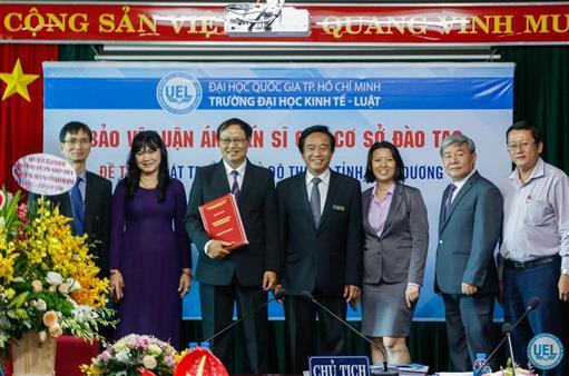 Nghiên cứu sinh Nguyễn Khánh Bình bảo vệ thành công luận án tiến sĩ cấp cơ sở đào tạo