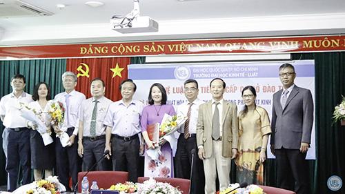 Nghiên cứu sinh Nguyễn Thị Thu Trang bảo vệ thành công luận án tiến sĩ cấp cơ sở đào tạo