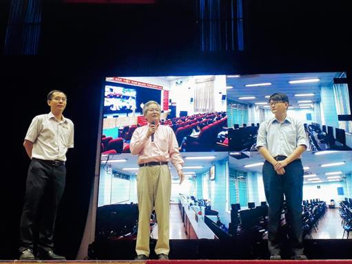 Triển khai giảng dạy thử nghiệm giải pháp "Real-Time Communication System" tại UEL