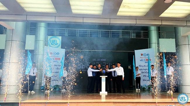 Lễ kỉ niệm 19 năm ngày truyền thống Trường Đại học Kinh tế - Luật