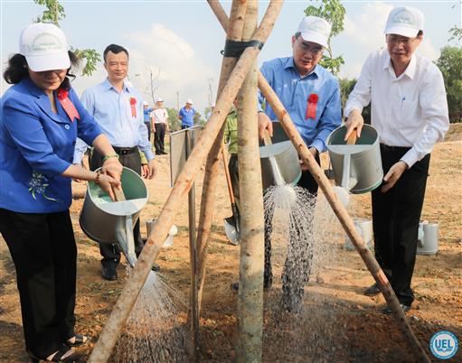 Lễ phát động "Tết trồng cây đời đời nhớ ơn Bác Hồ"