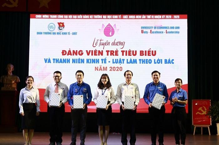 Tuyên dương 130 Gương điển hình làm theo lời Bác năm 2020