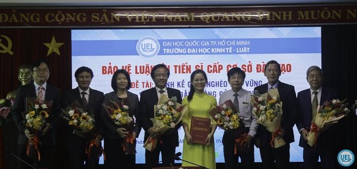 NCS Phạm Mỹ Duyên bảo vệ thành công luận án tiến sĩ cấp cơ sở đào tạo