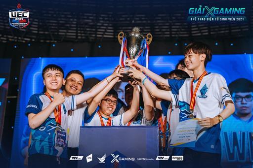 Đội tuyển UEL Vô địch giải Thể thao điện tử sinh viên toàn quốc 2021