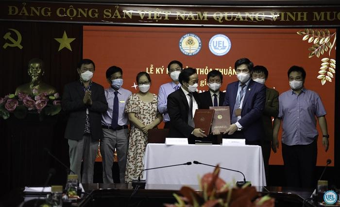 Lễ ký kết Biên bản thỏa thuận hợp tác giữa Học viện Tài chính và Trường Đại học Kinh tế - Luật