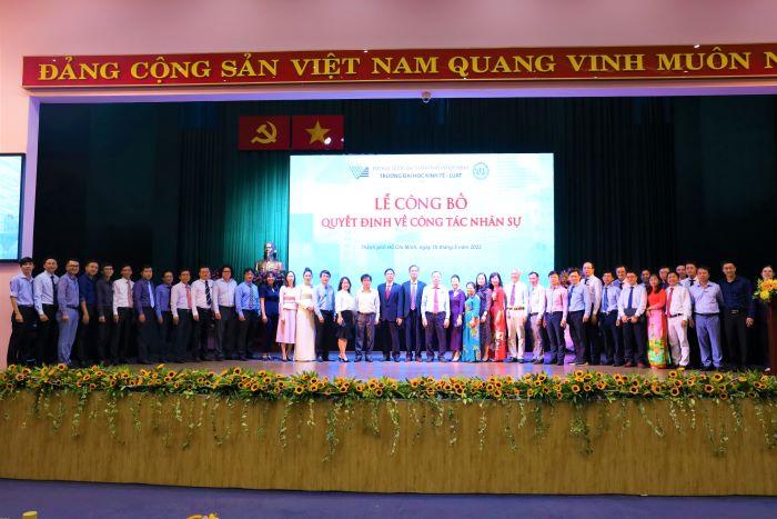 Lễ công bố quyết định về công tác nhân sự