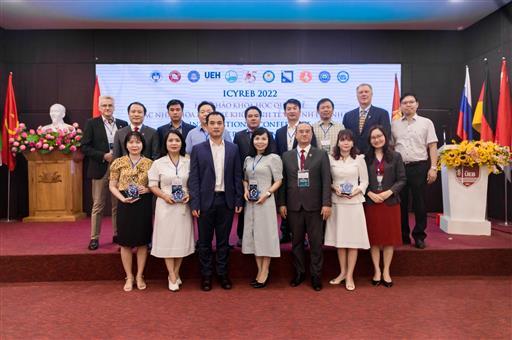 Trường Đại học Kinh tế - Luật tham dự Hội thảo Quốc tế các nhà khoa học trẻ Khối kinh tế và kinh doanh (ICYREB 2022)