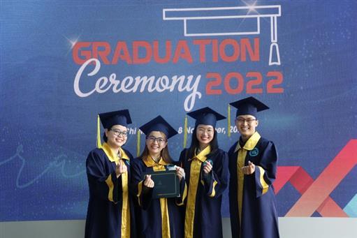 120 Tân Thạc sĩ, Cử nhân chương trình liên kết quốc tế tốt nghiệp năm 2022
