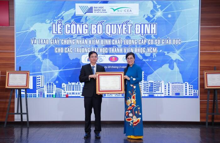 Trường Đại học Kinh tế - Luật đạt kiểm định chất lượng cấp cơ sở giáo dục (chu kỳ 2)