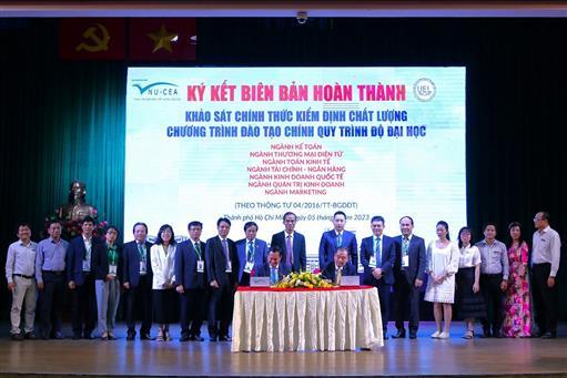 Bế mạc khảo sát đánh giá ngoài 07 chương trình đào tạo tại UEL