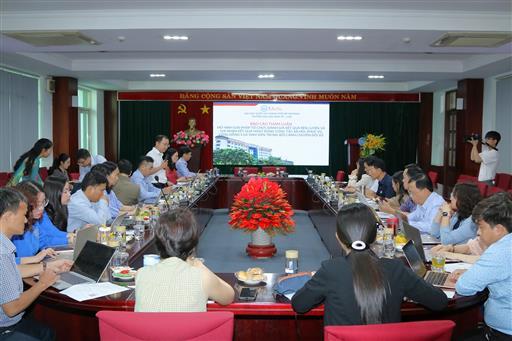 Tọa đàm về giải pháp nâng cao hiệu quả hoạt động đánh giá kết quả rèn luyện và công tác xã hội đối với sinh viên UEL