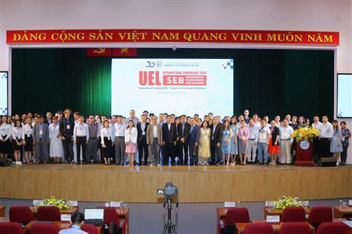 UEL - Sustainability in  Economics and Business: Innovation & Sustainability - Impact on Economics & Business