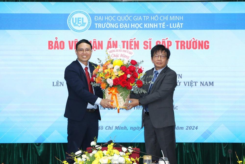 NCS Trương Công Bắc bảo vệ thành công luận án tiến sĩ