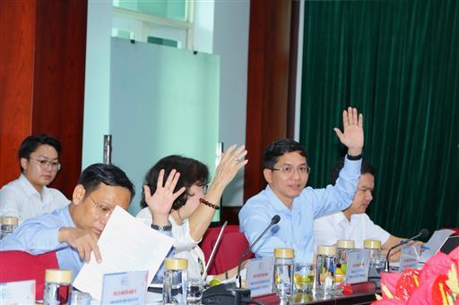 Hội đồng Giáo sư cơ sở UEL thông qua danh sách 05 ứng viên đủ điều kiện xét chức danh Phó Giáo sư năm 2024