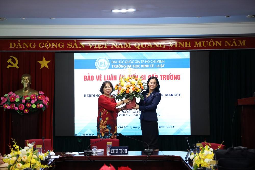 NCS Võ Thị Ngọc Trinh bảo vệ thành công luận án, ngành Tài chính -Ngân Hàng