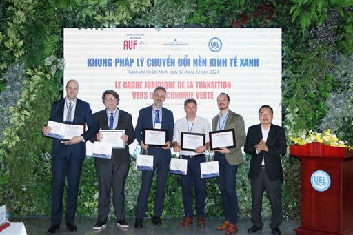 Cần "Khung pháp lý chuyển đổi nền kinh tế xanh"