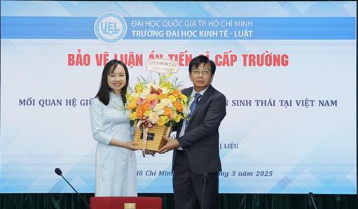 NCS Phan Thị Liệu bảo vệ thành công luận án tiến sĩ ngành Kinh tế học